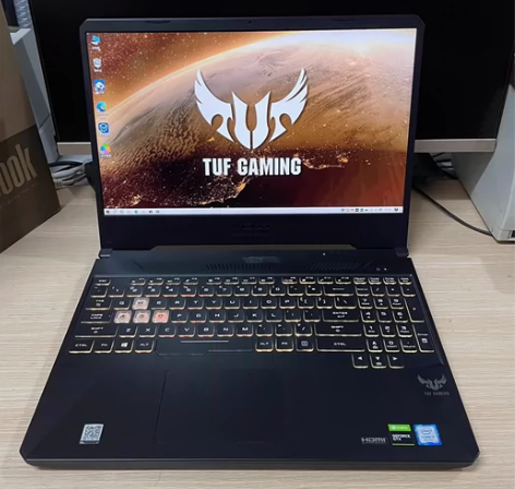 飞行堡垒6，大一配置，视觉传达设计专业，电...