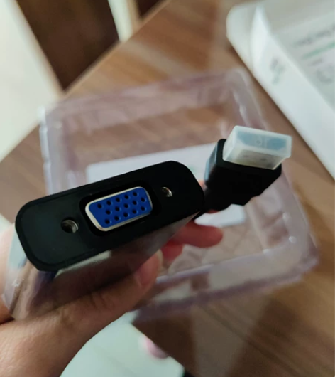 亏本处理，vga转hdmi母转换器  显示...