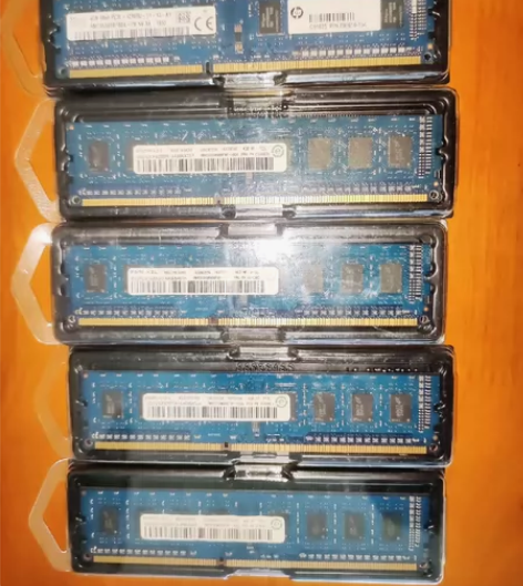 7条内存打包出售，5条(4G ddr3 1...