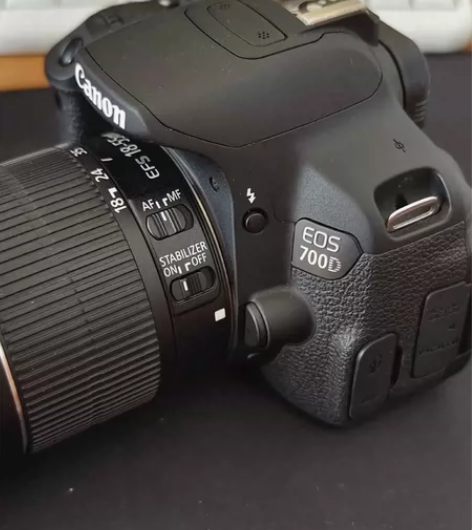 1、佳能EOS 700D 单反套机 含18...