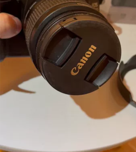 佳能600d全套9新单反相机，很少用出给有...