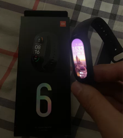 小米手环6 实时心率检测磁吸充电  买过了...