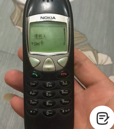 诺基亚6210 国行，功能正常，送一个全新...