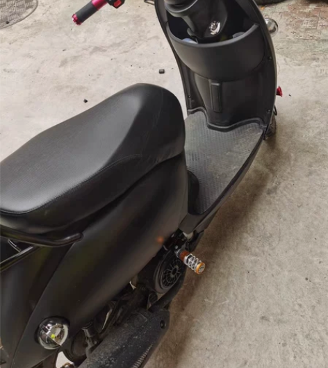 二手小龟王摩托车 磨砂黑淘宝买的车在下白石...