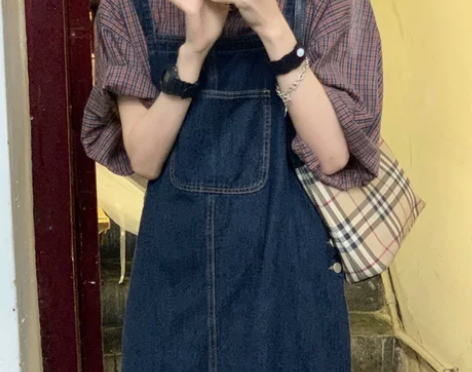 连衣裙女2021春秋新款牛仔背带裙韩版宽松...