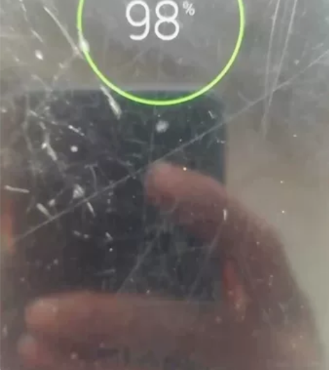 华为畅享8s. 没有开机键音量键 感兴趣的...