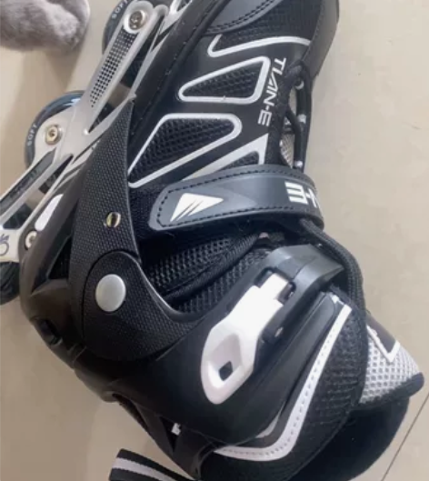 溜冰鞋成年成人大学生直排轮滑冰鞋男女初学者...