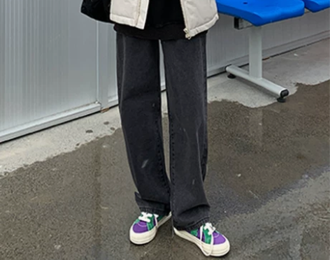 烟灰色牛仔裤女2021秋季新款宽松黑色高腰...