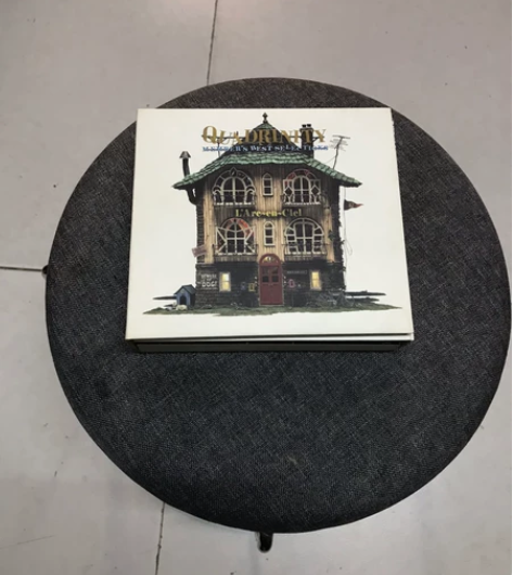 彩虹乐队四合一cd.4张cd+1张dvd....