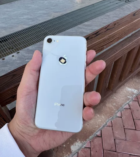 iPhone8 256g个人使用苹果8 金...