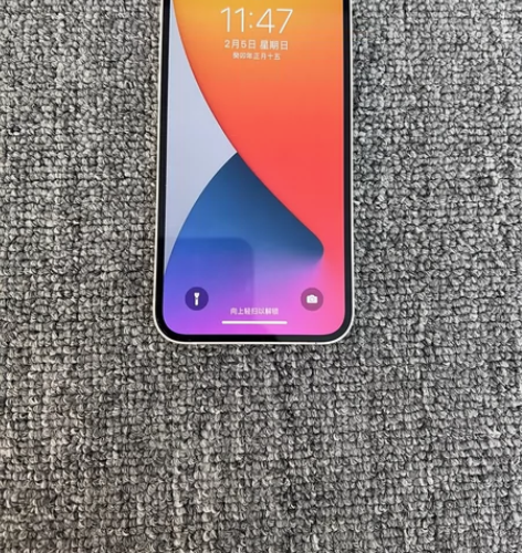 苹果12国行白色，128g内存，系统14....