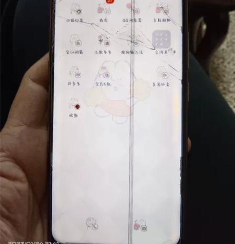 vivoz5x     8+128g，屏幕...