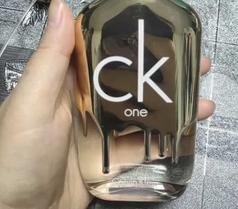CK one gold香水,全新未使用 感...
