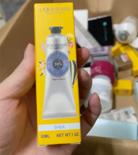 欧舒丹护手霜补水保湿男女滋养手膜修护不油腻...