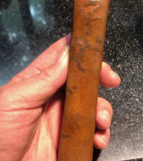 天然奇石镇纸，包浆浑厚，欢迎私聊 感兴趣的...