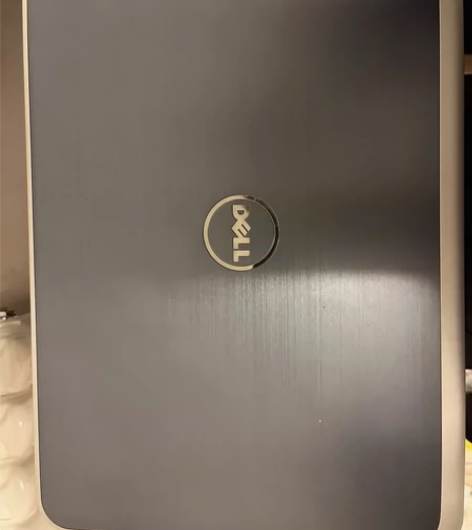 出自用戴尔笔记本电脑性能还是非常好的，办公...