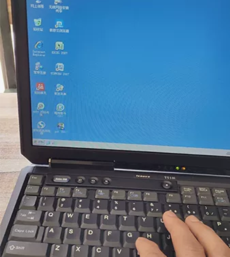 联想 ThinkPad  T510i  笔...