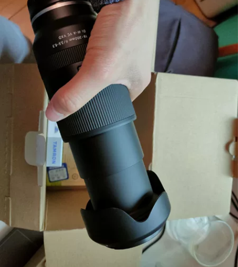 慢出一支镜头，Tamron腾龙18-300...