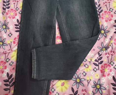女秋冬季加绒深色牛仔裤，XL码 实体店19...