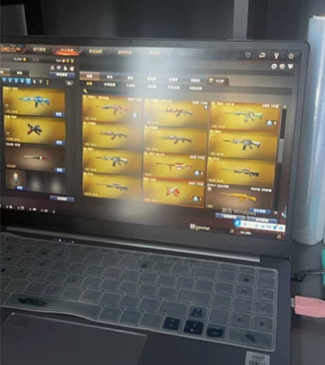 游戏本京东购买不卡顿9成新没咋用过 感兴趣...