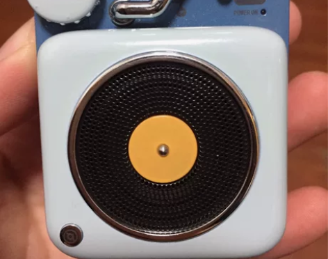 闲置 准备攒钱买吉他 去年买的只用了几次，...