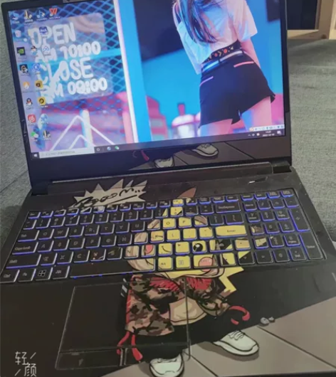 神舟 战神 Z7 i7  9750H处理器...