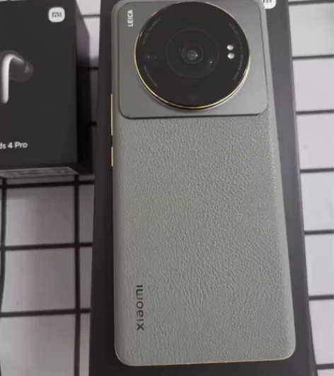 小米12s ultra 冷杉绿配色 12+...