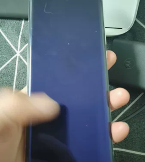 出摩托罗拉X30Pro顶配12+512，白...