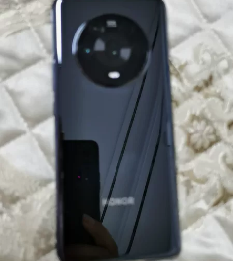 闲置magic4全套，有需要的来 感兴趣的...