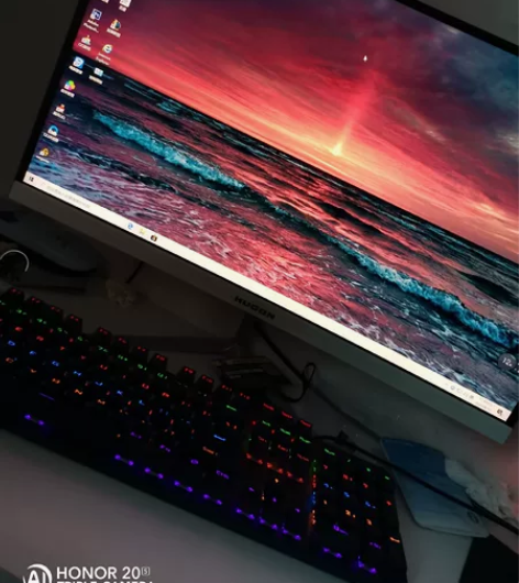 电脑主机，cpui5_9400f   七彩...