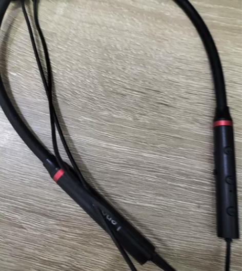Lenovo运动耳机打算卖了换新的耳机 感...