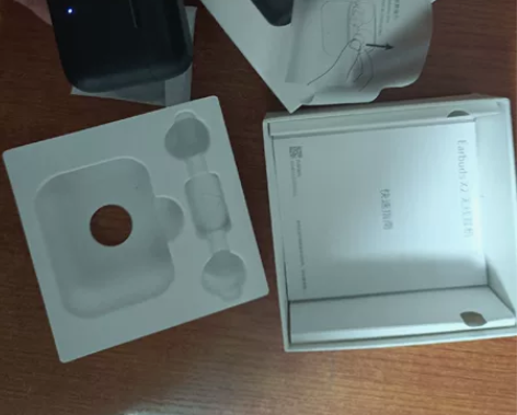 荣耀Earbuds X2，出去玩的时候，耳...