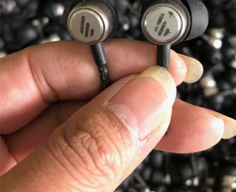 原装二手漫步者W300BT磁吸蓝牙耳机剪线...