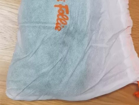 folli follie手拿包.还有一根带...