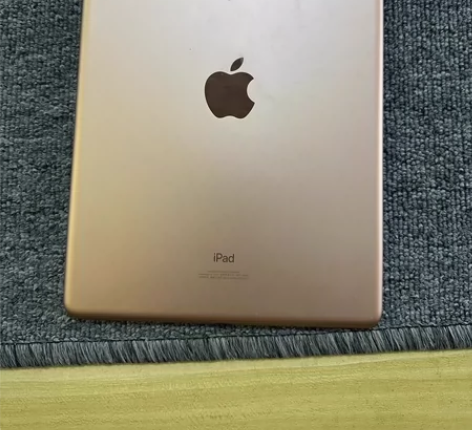 ipad8 2020 128g 换了外屏 ...
