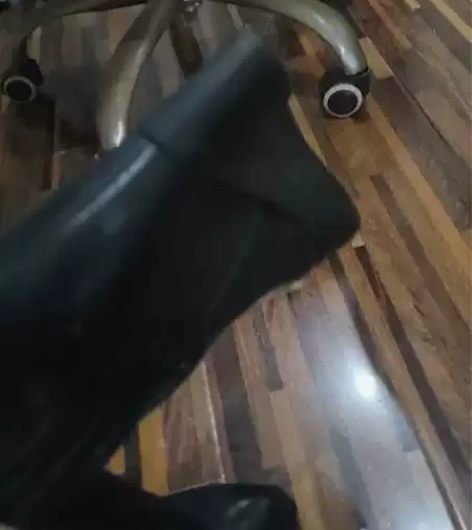 里外纯皮内增高鞋35码，买来很贵，没穿几次...