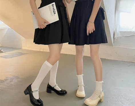英伦风小皮鞋女2022夏季百搭粗跟单鞋一字...