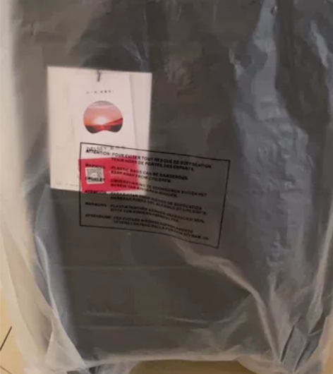 DELSEY4 戴乐世20寸拉杆箱全新带包...