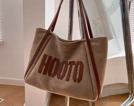 转卖大容量包包女包2021新款高级感小众单...