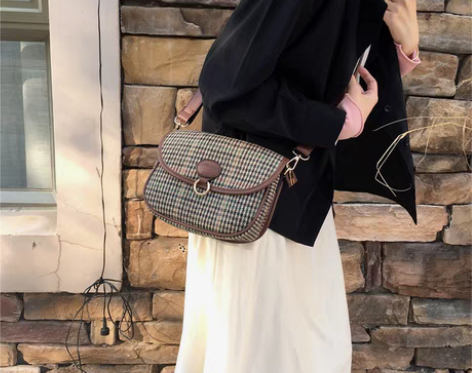 转卖包包2021新款潮网红格子包英伦风复古...