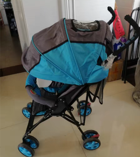 KIDSMILE凯德氏折叠婴儿推车，九八新...