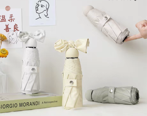 转卖迷你治愈系太阳伞小巧便携遮阳伞防紫外线...