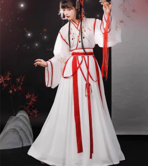 正版汉服全新有吊牌，玉术，上衣M码，下裙L...