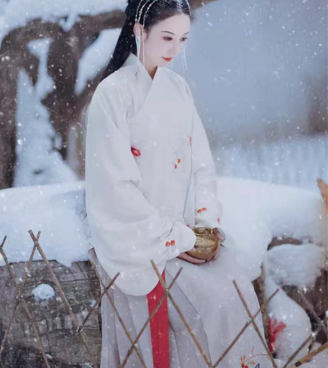 包邮兰若庭 汉服 红果果 马面 交领 状态...