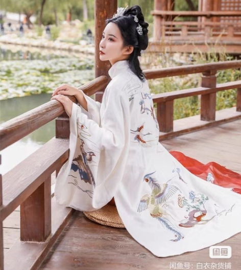都城南庄汉服百鸟朝凤绣花交领上袄马面裙秋冬...
