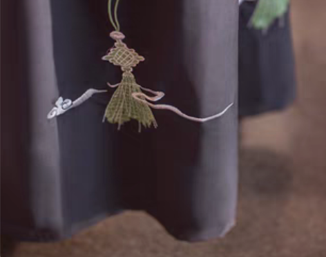 转卖【出】五五年  原创汉服设计【燕归】刺...