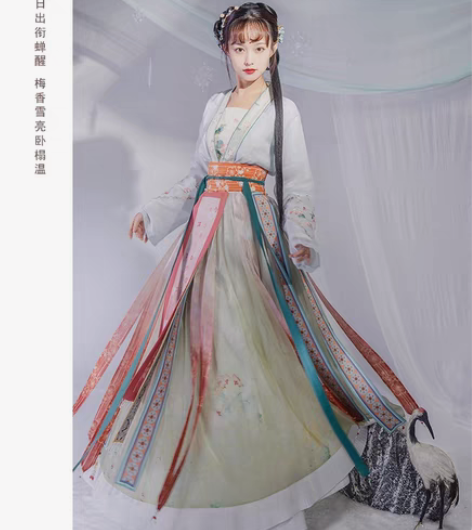 包邮七月夕走秀款 千秋雪 原创汉服女绣花吊...