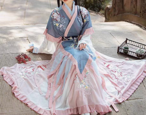 包邮耀春汉服 全新广寒月兮带吊牌！M码M全...