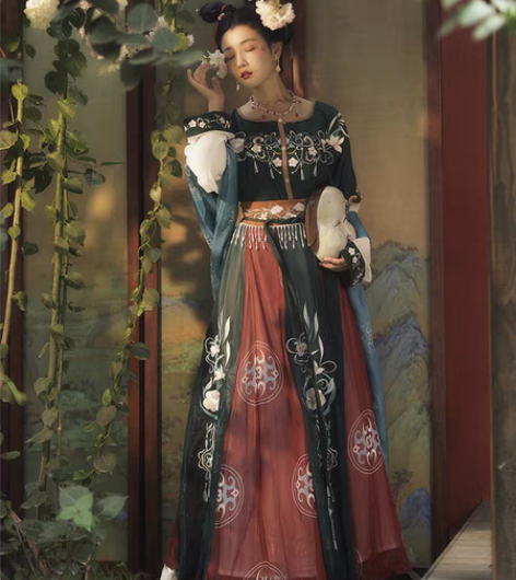 耀春原创汉服女正品花瑶归唐制坦领三件套中国...