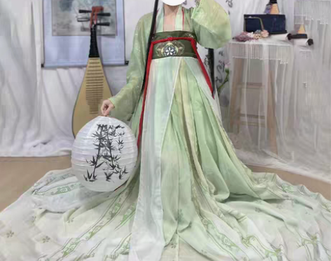 汉旭家的 M码，只穿过一次室内拍照，无暇 ...